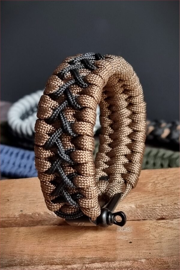 handmade paracord bracelet with black shackle in brown and black paracord