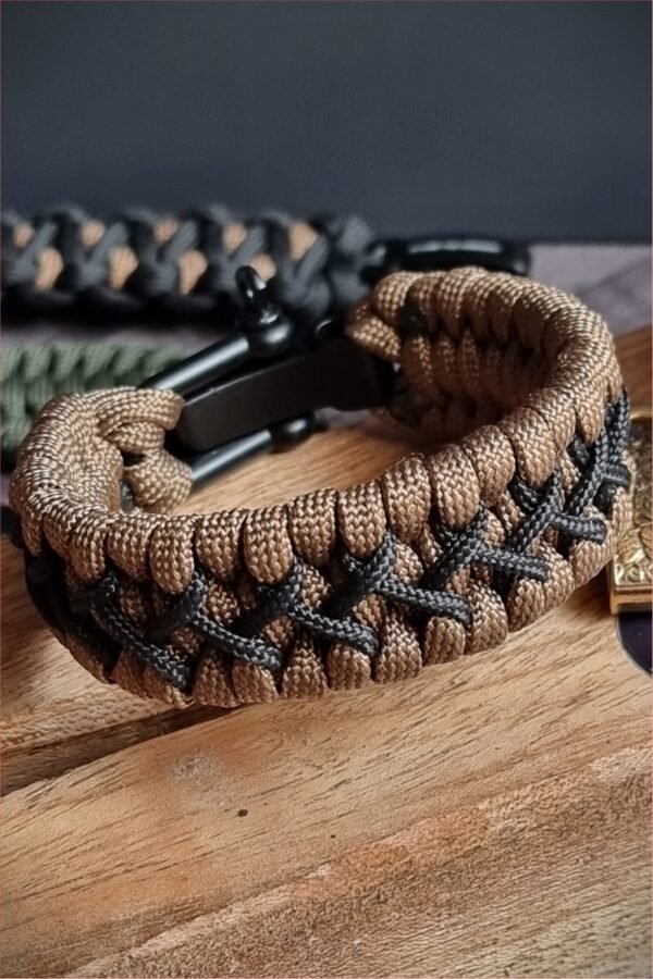 handmade paracord bracelet with black shackle in brown and black paracord