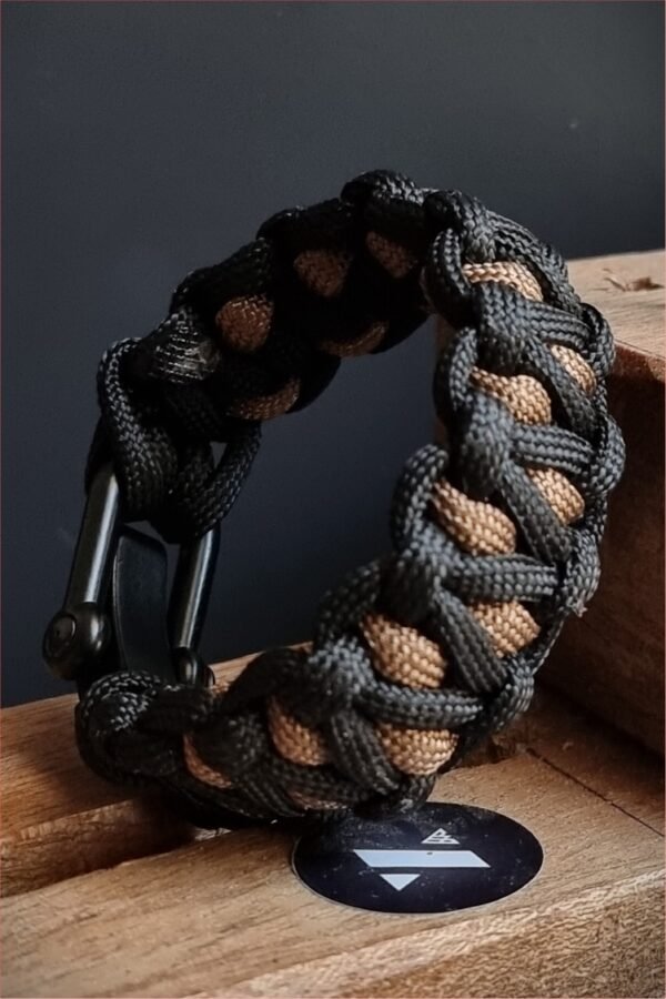 custom handmade paracord bracelet in black and gold paracord