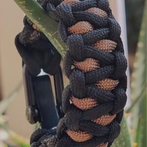 custom handmade paracord bracelet in black and gold paracord