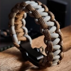 custom handmade paracord bracelet in Silver and gold paracord