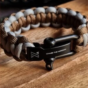 custom handmade paracord bracelet in Silver and gold paracord