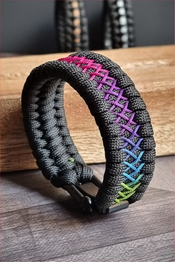 shackle buckle paracord bracelet with rainbow effect