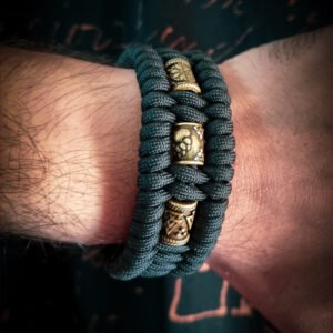 handmade Vikings wolf buckle paracord bracelet with brass beads