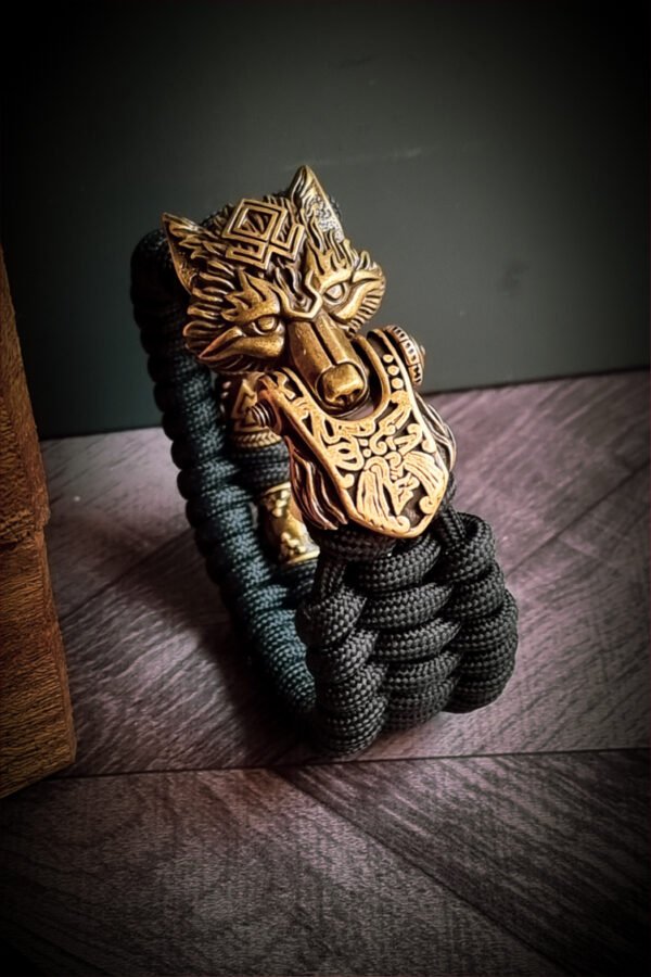 handmade Vikings wolf buckle paracord bracelet with brass beads