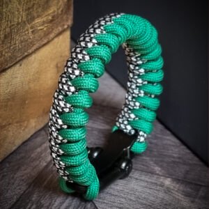 handmade paracord bracelet made with green and special grey paracord 550 with adjustable shackle buckle