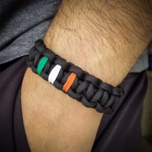 Handmade paracord bracelet, glow in the dark with adjustable shackle buckle