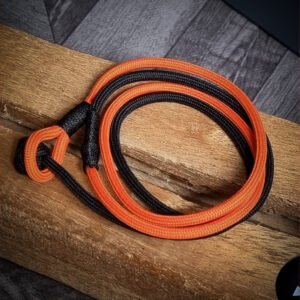 handmade paracord bracelet with orange and black 4mm 550 paracord
