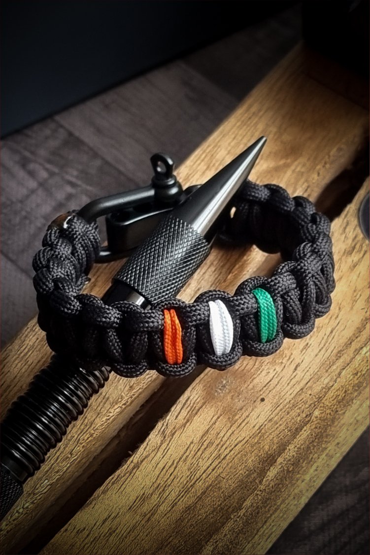 sblue green 2 (8 of 20) Handmade paracord bracelet, glow in the dark with adjustable shackle buckle