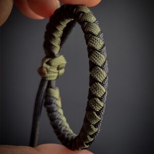 handmade slim 4 strand round braid knot bracelet in olive green and black paracord 550 adjustable