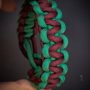 adjustable handmade paracord in green and maroon for Mohun Bagan fans