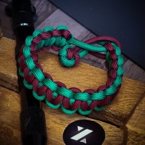 adjustable handmade paracord in green and maroon for Mohun Bagan fans